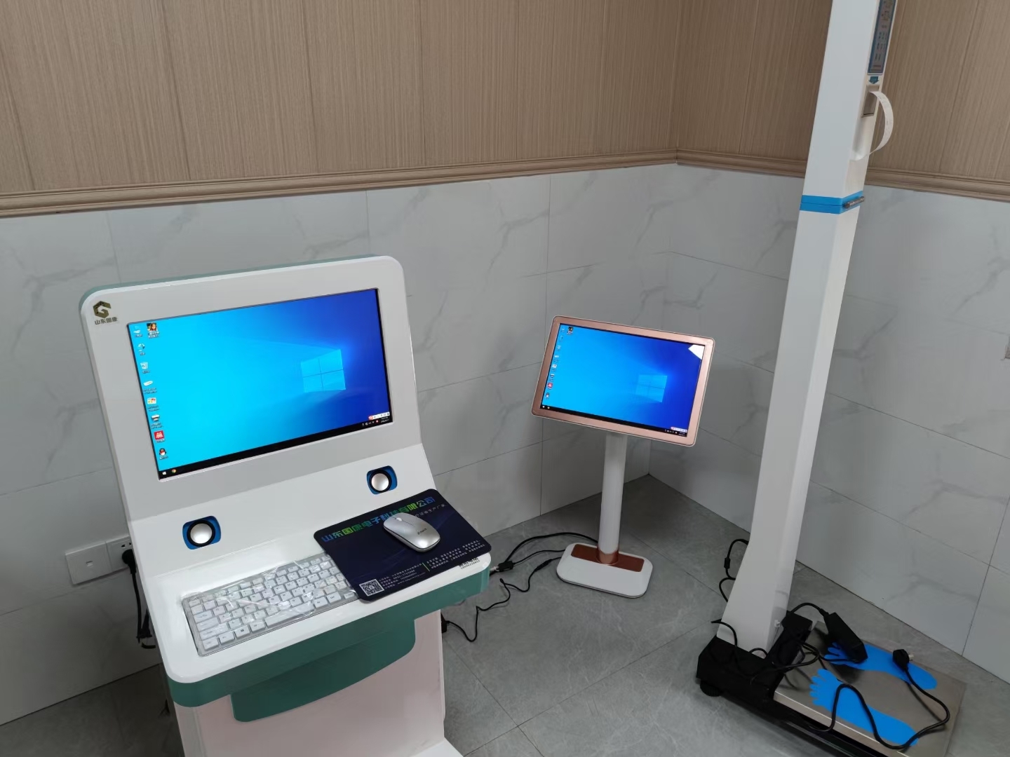 裝機:兒童身高體重儀在高坪區清溪社區衛生服務(wù)中心安裝調試完成